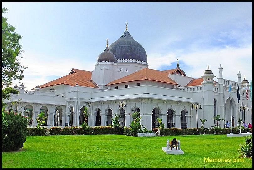Kapitan Keling Mosque image