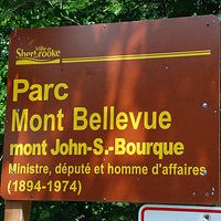 Entrance to the Park from Sherbrooke University