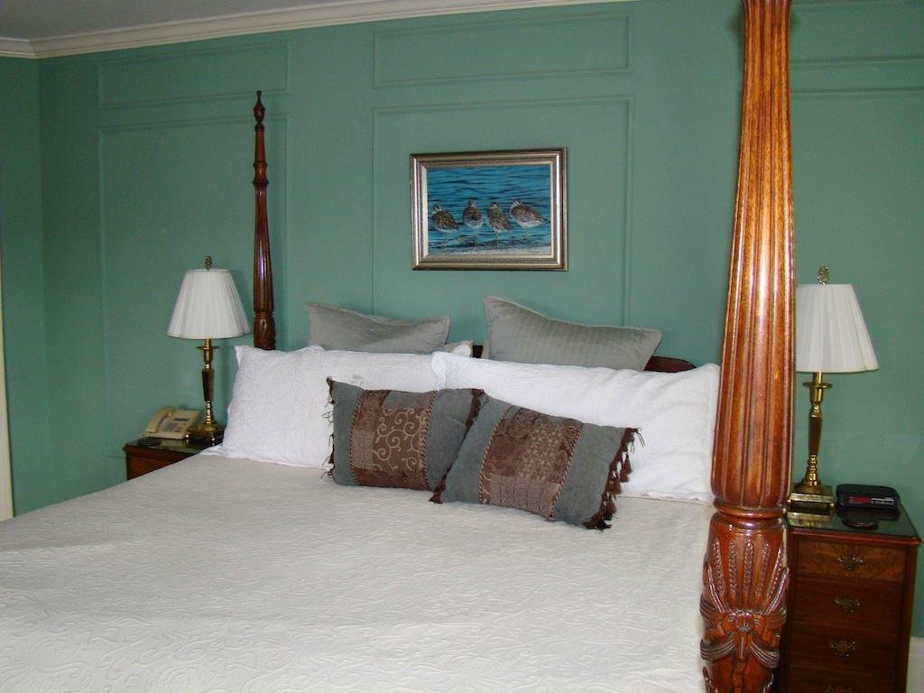 Bluff View Inn Rooms: Pictures & Reviews - Tripadvisor