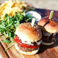 CAPTAIN'S BURGER COMBO