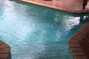 Piscina e praia