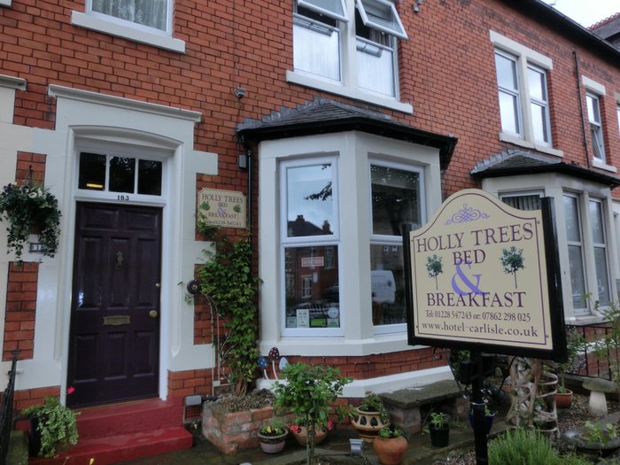 HOLLY TREES BED & BREAKFAST HOTEL - Reviews, Photos