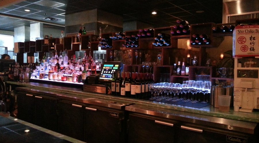 Tekka Grill & Sushi
