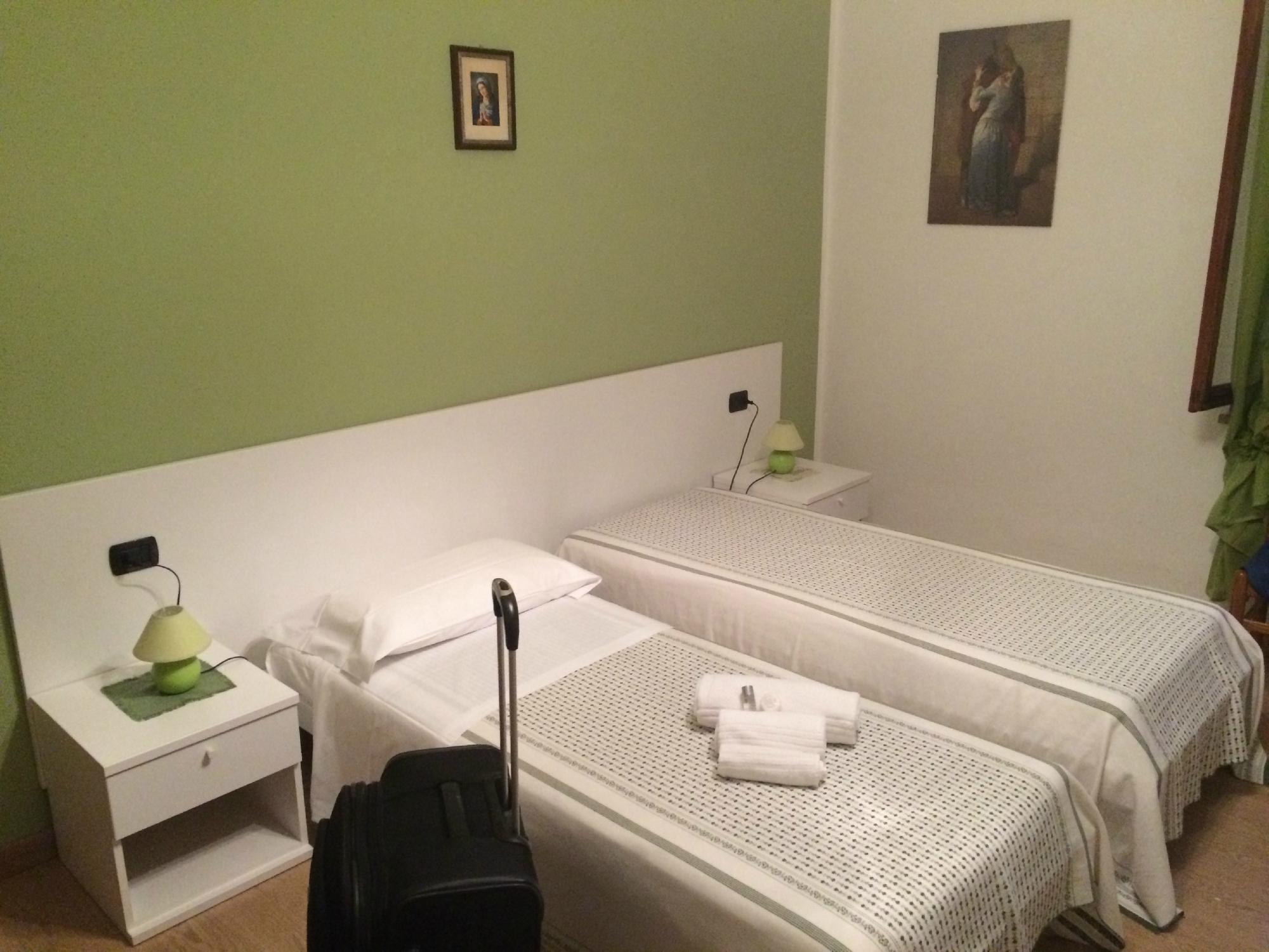 SPAGNA B&B - Prices & Reviews (Verona, Italy)