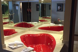 Room & Suite
