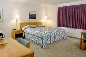 Room & Suite