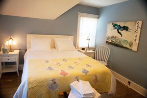 Room & Suite