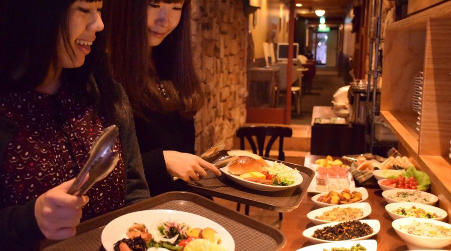バイキング朝食