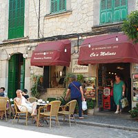 Panaderia Pasteleria Ca'n Molinas
