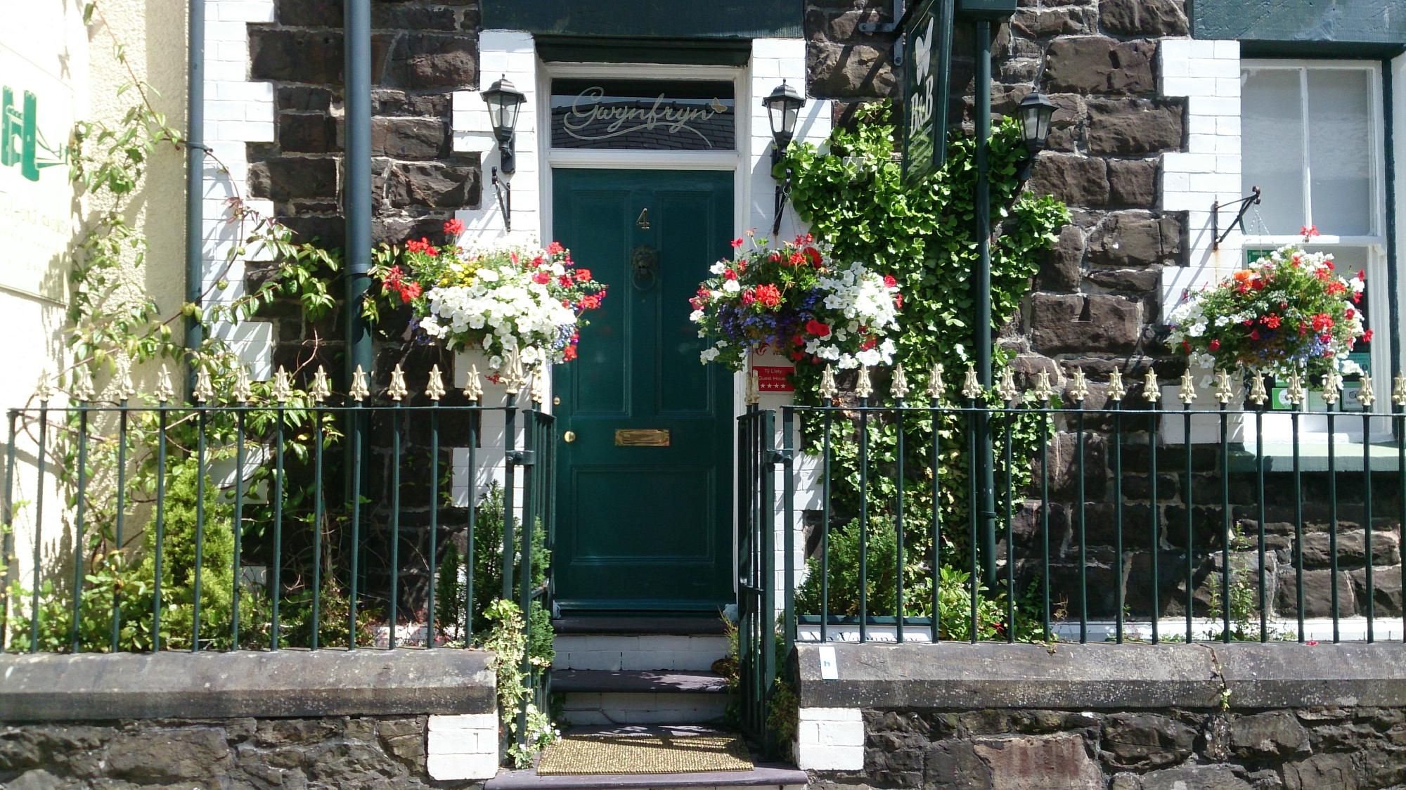 GWYNFRYN BED AND BREAKFAST - Updated 2024 Prices & B&B Reviews (Conwy ...