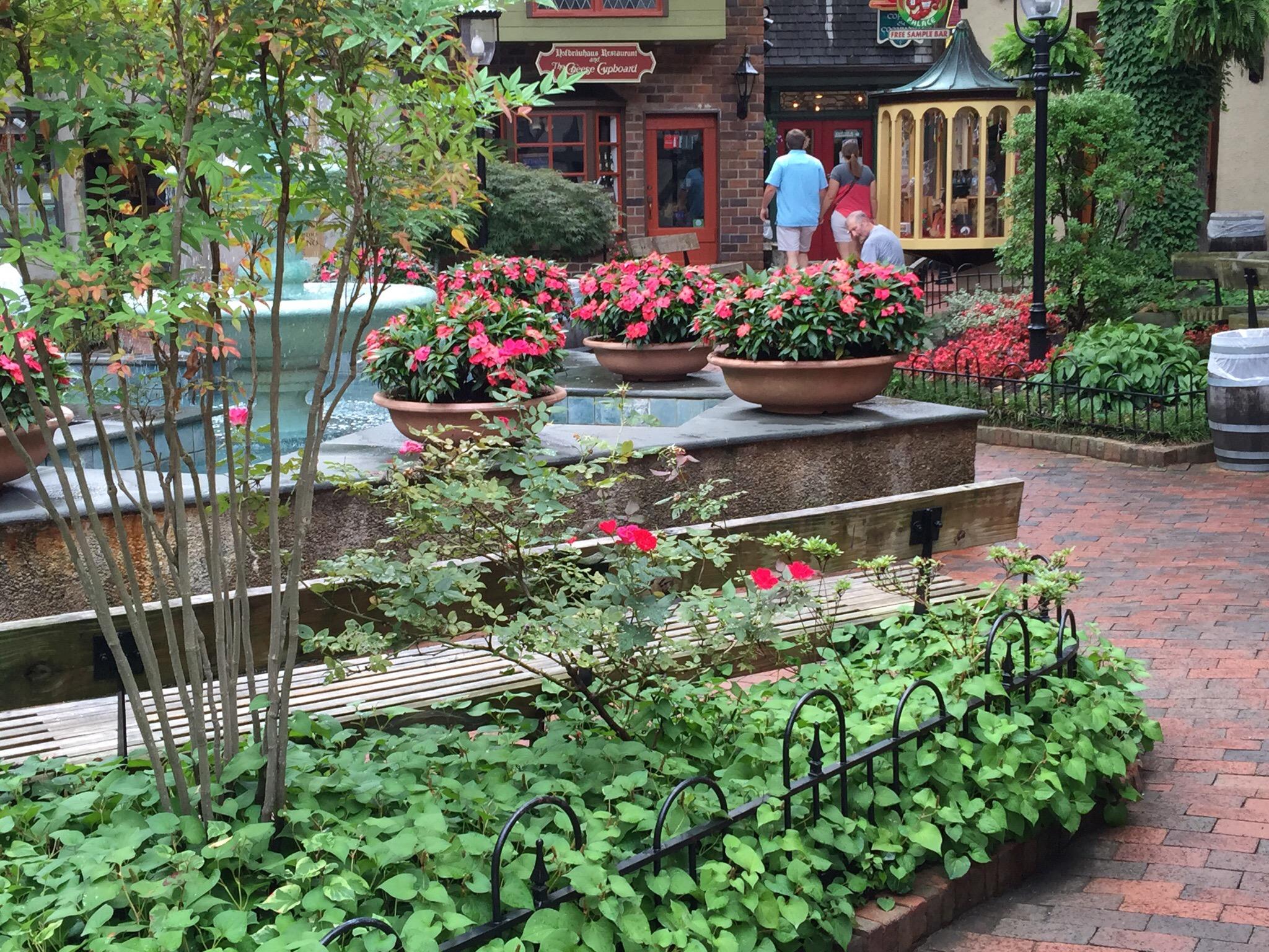 THE 10 BEST Restaurants Places To Eat In Gatlinburg 2024 Tripadvisor   Central Village Plaza 