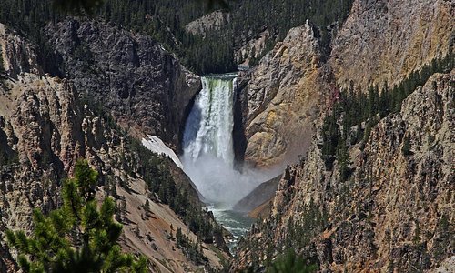 Contrary to popular belief, over 90% of Yellowstone resides in Wyoming
