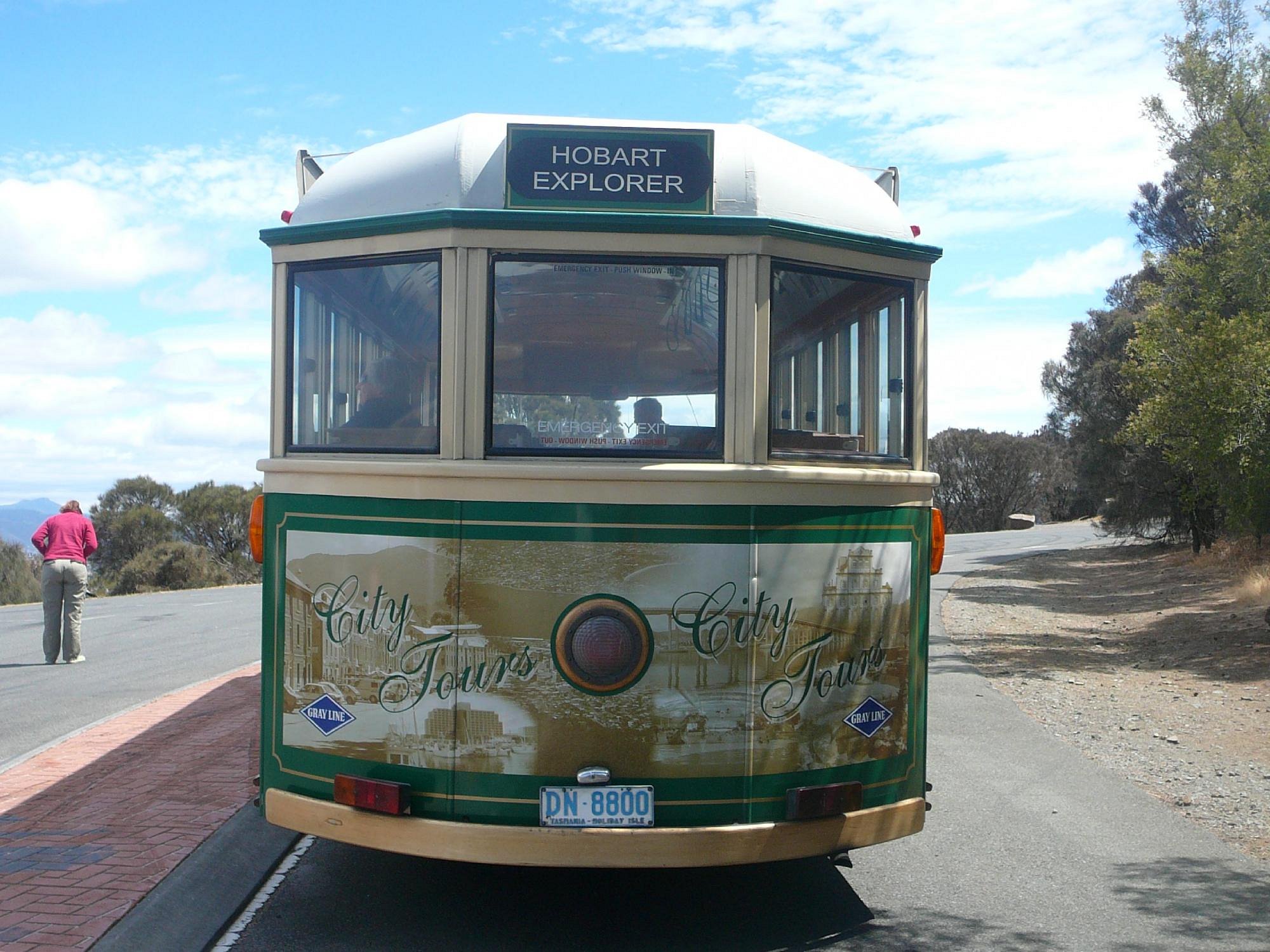 grayline tours tasmania
