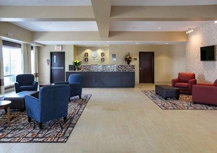 Spacious lobby with sitting area