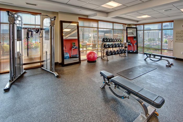 Hilton Garden Inn Nashville Downtown Convention Center Gym Pictures And Reviews Tripadvisor 0165