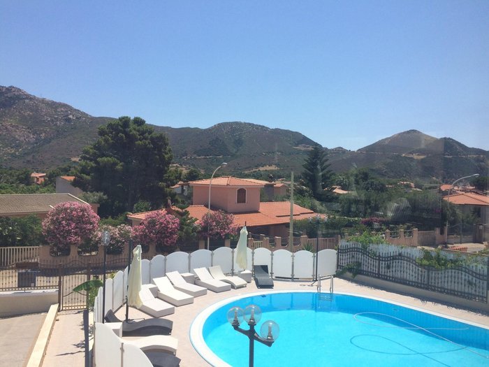hotel solanas recensioni