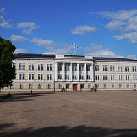 Кадетский корпус, главное здание