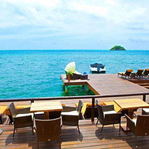 Seaside Deck
