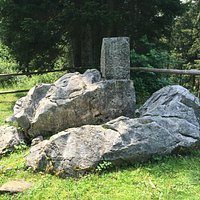 Cippo del vecchio confine austro-ungarico e l'Italia