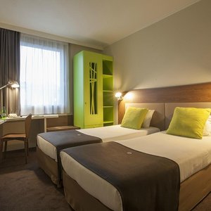TWN ROOM