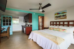 Room & Suite
