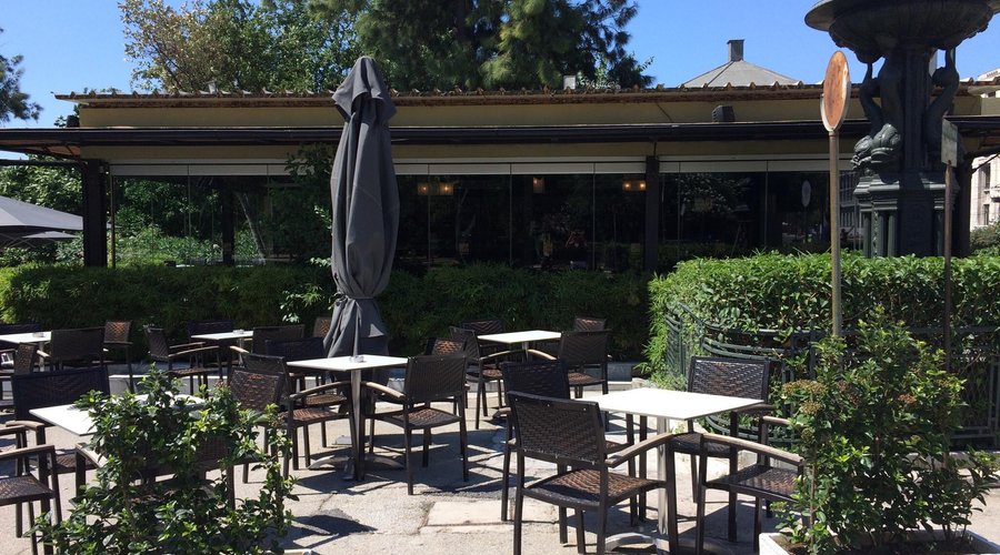 Patio image 2 - Full view