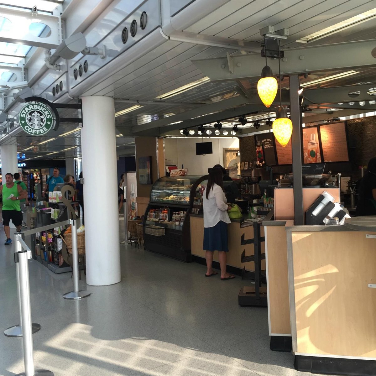 STARBUCKS COFFEE, Chicago - 10000 W Ohare Ave, Far North Side - Menu &  Prices - Tripadvisor