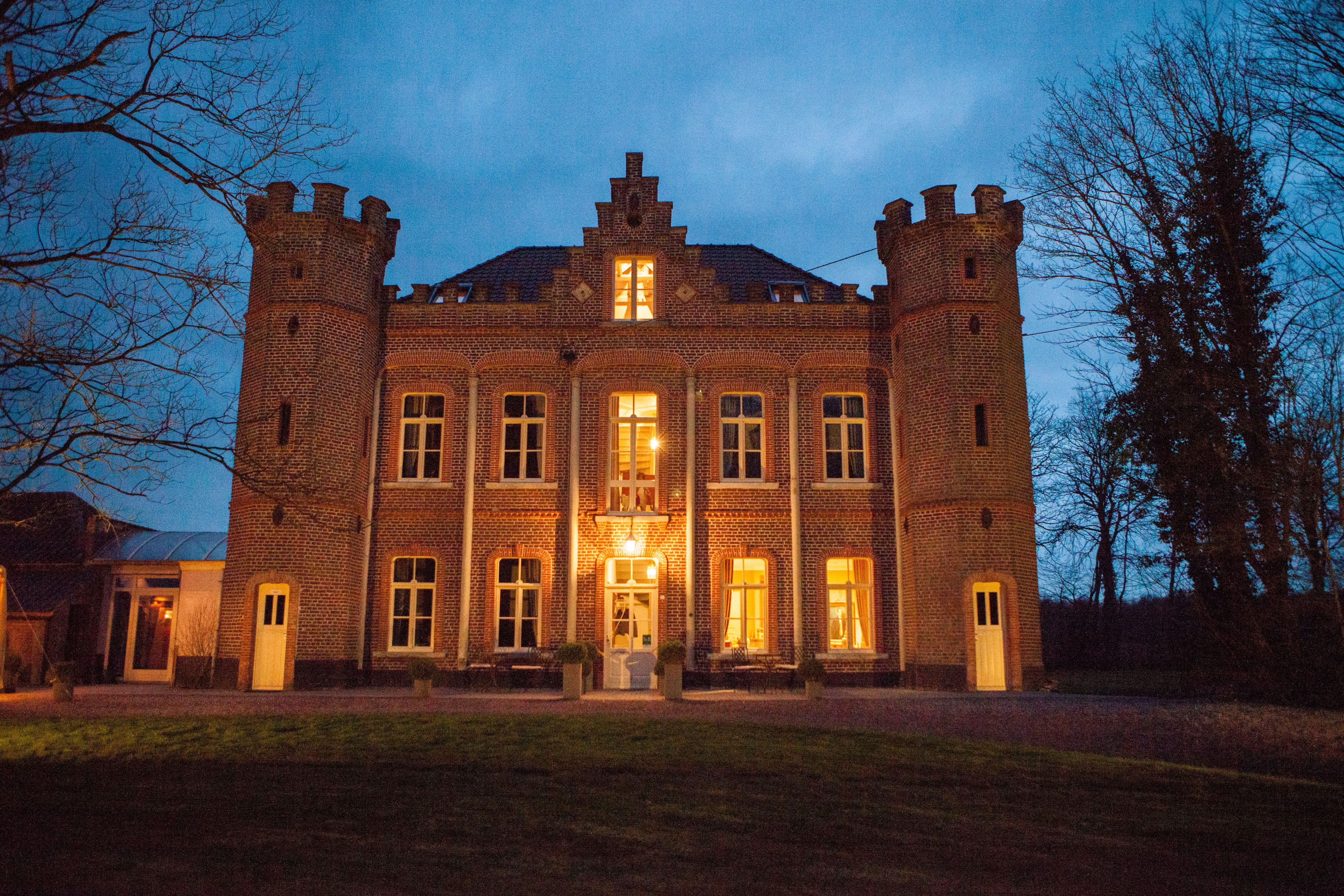 B&B CASTEL 'T HAANTJE (RUISELEDE, BÉLGICA): 27 Fotos, Comparação De ...