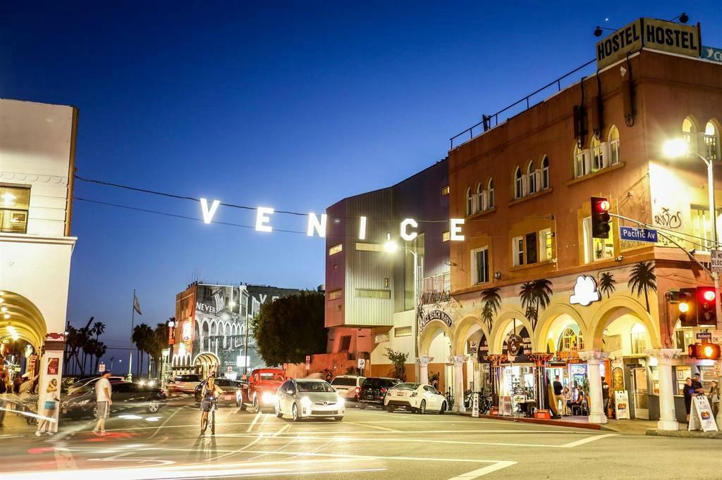 VENICE ON THE BEACH HOTEL 197 2 7 6 Updated 2024 Prices