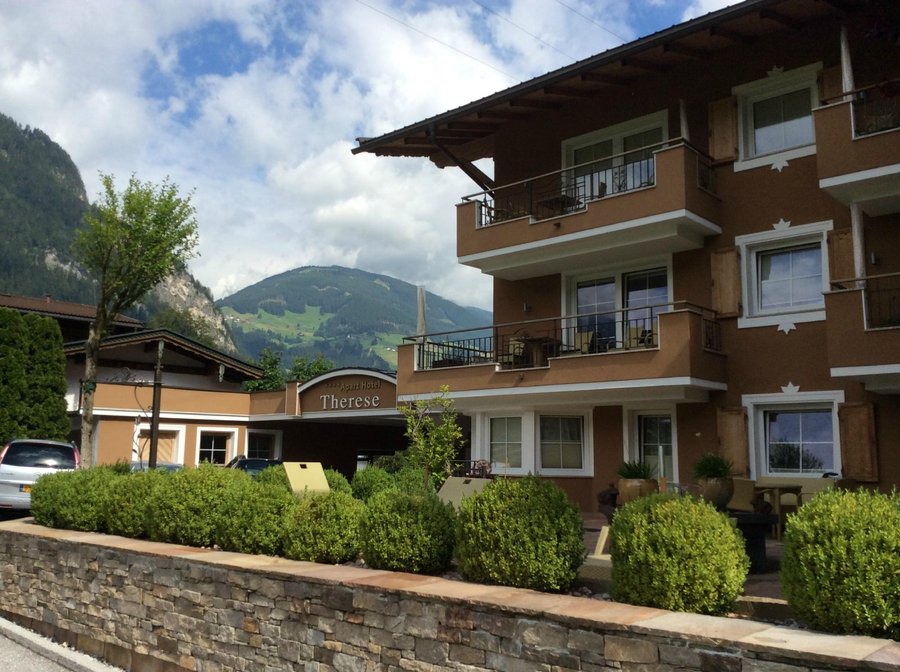 Apart Hotel Garni Therese Bewertungen Fotos Preisvergleich Mayrhofen Osterreich Tripadvisor