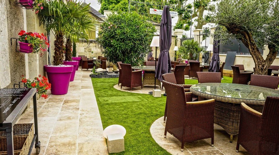 terrasse exterieur de L ENTREPOTES