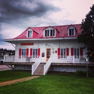 La Maison Price.