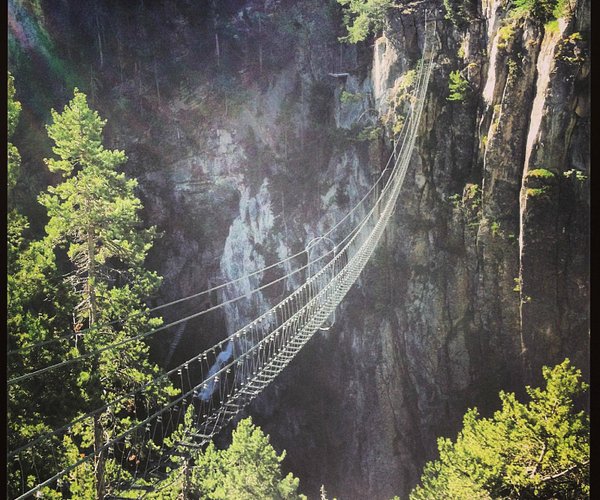 5 Tibetan Bridges: rope bridges in Italy 