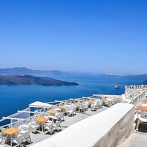 santorini getaways travel and tourism