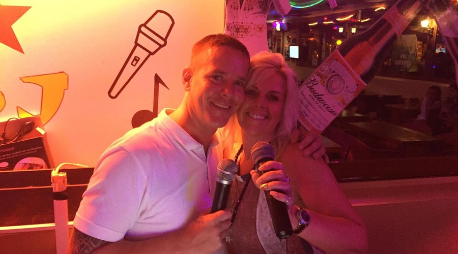 Rives Sports Entertainment Bar