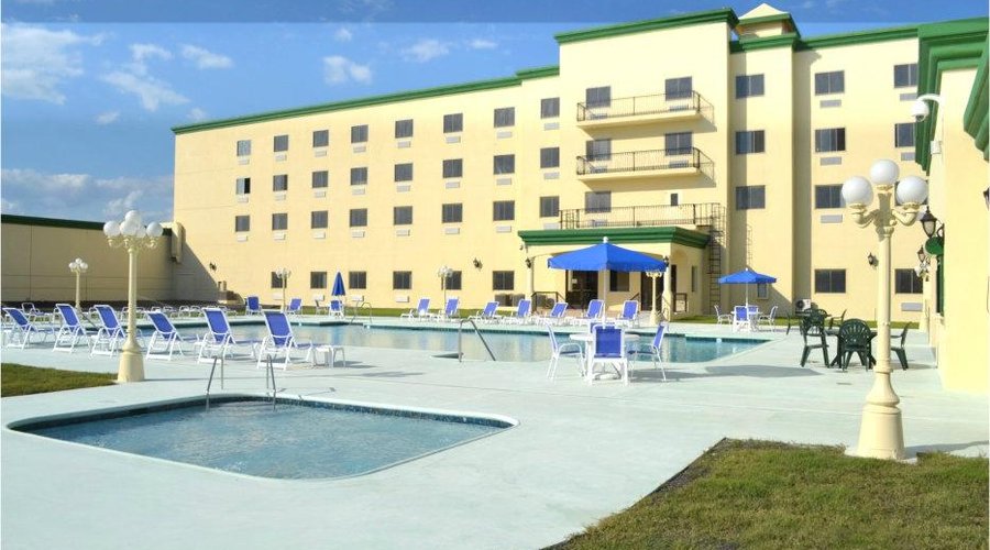 Splash Poolside