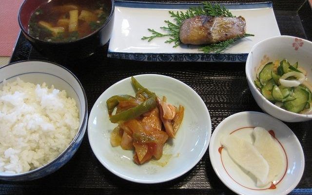 朝食（一例）