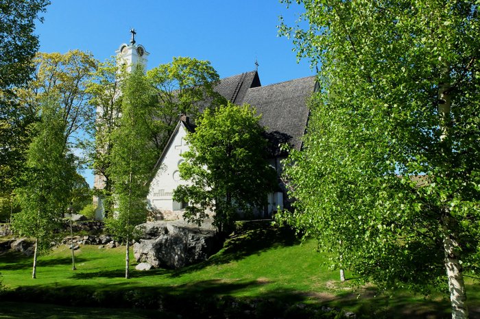 Outside view through the trees