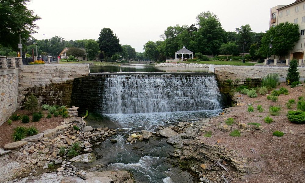 menomonie wi tourism