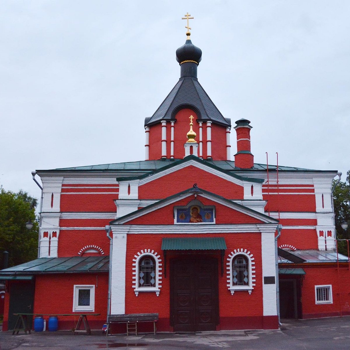 Храм николо. Николо-Боголюбский храм в Павшино Красногорск. Храм в Красногорске в Павшино. Никольский храм Красногорск. Храм в Павшино свт.Николая.