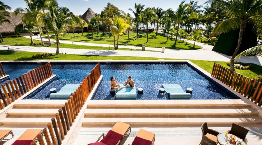 Suite Swim Up Club Premium