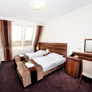 Hotel Austeria Conference&Spa in Ciechocinek, image may contain: Monitor, Screen, Hotel, Chair