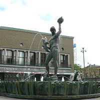 Statyn Poseidon