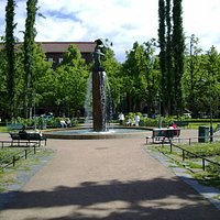 Kotkat sculpture in Sibelius Park