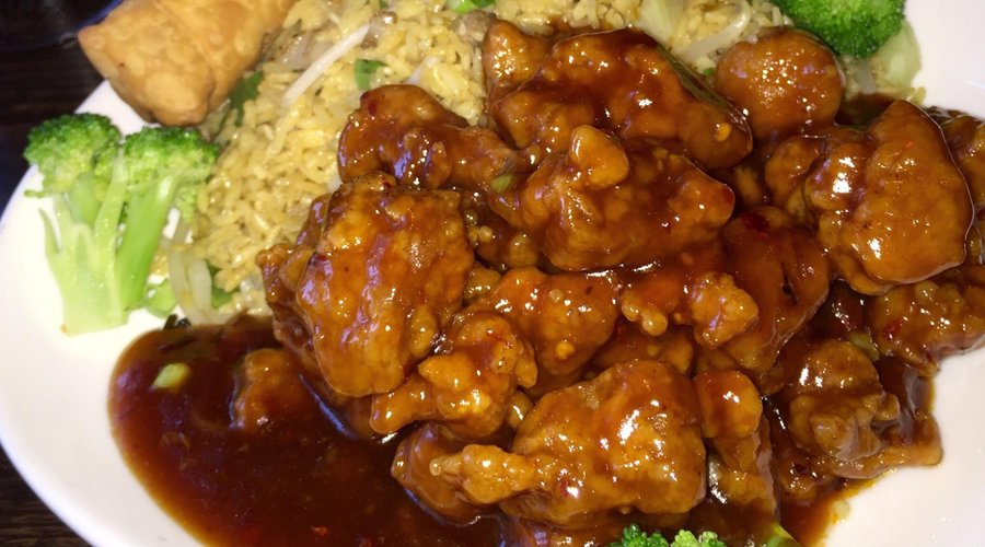 General Tsao's, Pork fried rice, Egg Roll