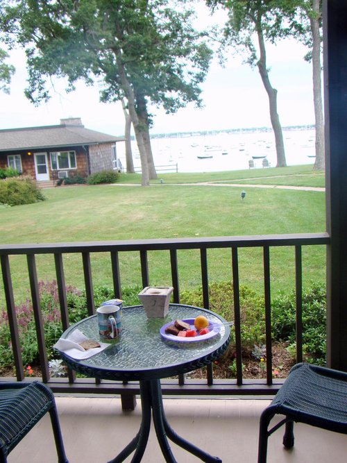 DERING HARBOR INN - Hotel Reviews (Shelter Island, NY)