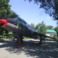 Истребитель - бомбардировщик СУ-17
