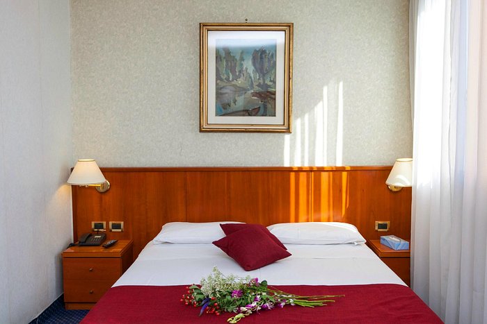 typisk uophørlige Sovereign KAPPA HOTEL (Mestre, Italien) - Hotel - anmeldelser - sammenligning af  priser - Tripadvisor