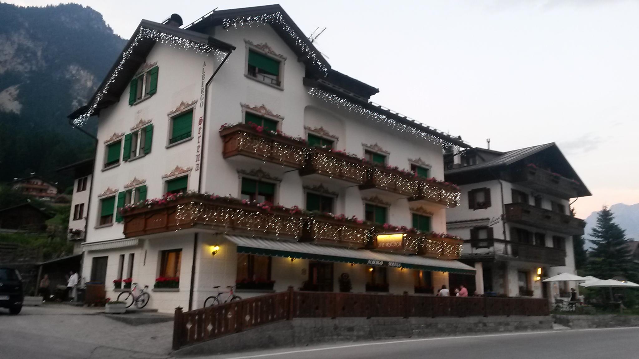 ALBERGO SERENA - RISTORANTE Hotel (Auronzo Di Cadore): Prezzi 2022 E ...