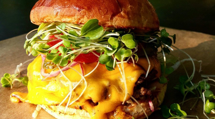 BURGER HOUSE